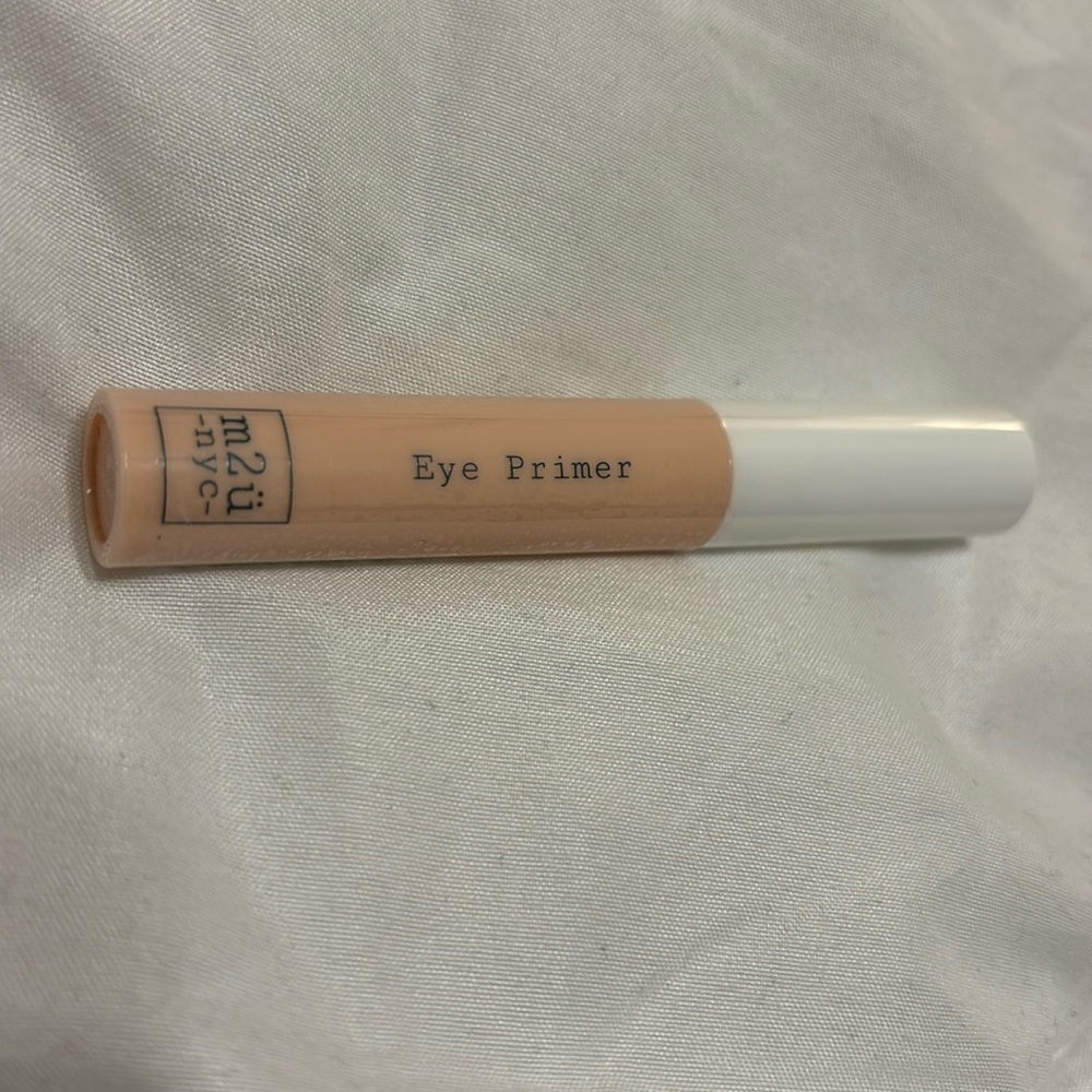 m2u nyc Eye Primer ☆ NEW All Day Wear, Non-greasy, Blend & Build for Eye Shadows